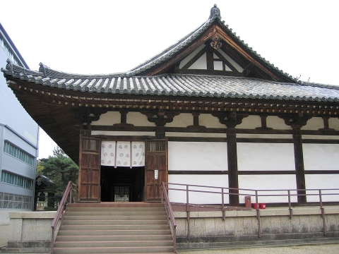 唐招提寺 金堂は修復中