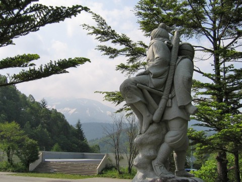 視線の先には乗鞍岳