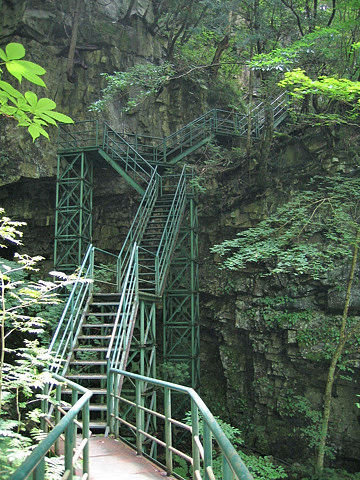 三ッ滝遊歩道