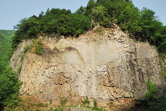 巌立