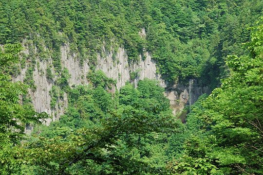 岩洞滝
