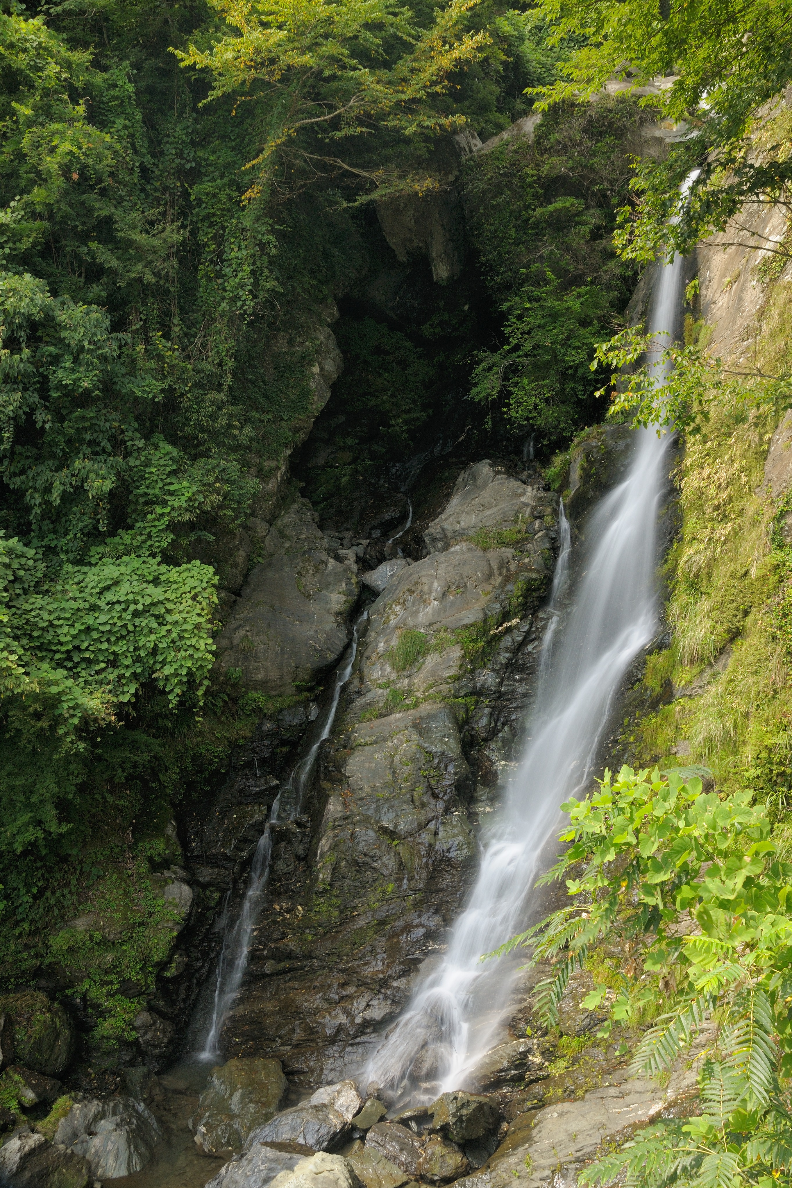 不動の滝 | がんでんの館