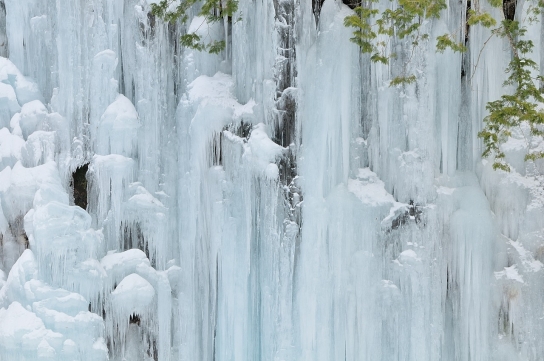 青氷の滝