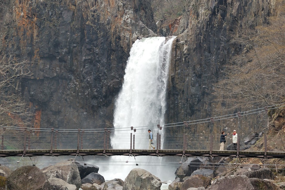 信越名瀑紀行 第1回 苗名滝